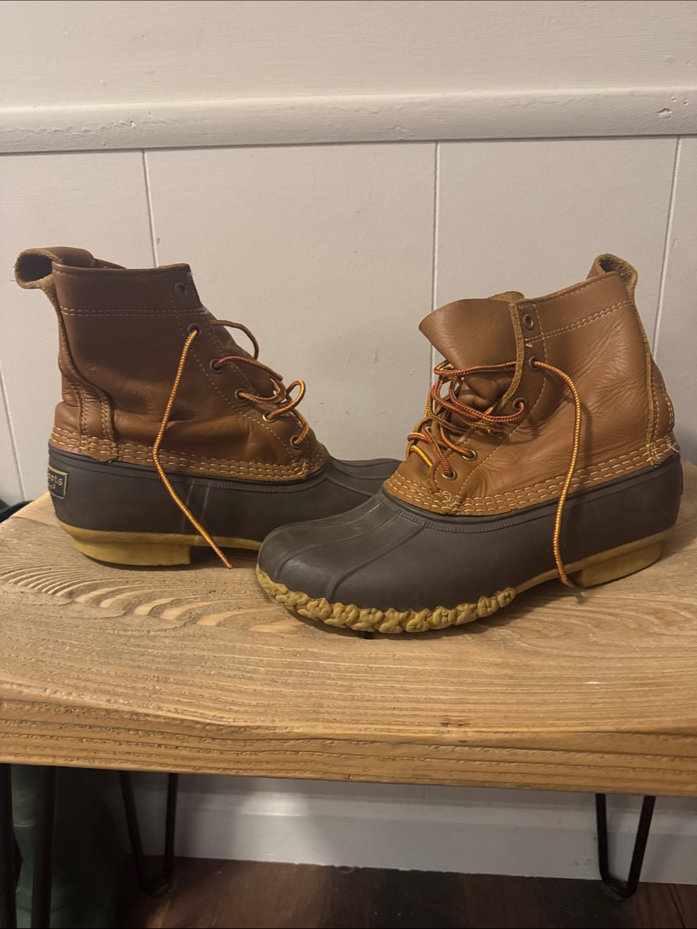 L.L. Bean Two-Tone Duck Boots in Brown & Dark Brown (Men 7 Women 9) Med. width - Picture 7 of 8